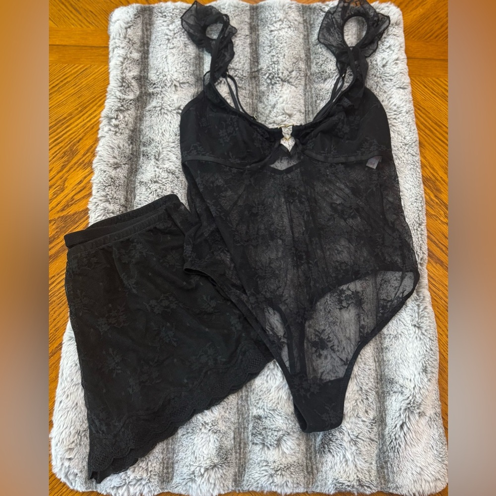 COLSIE women’s waffle bodysuit with short shorts